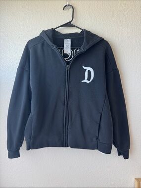 Disneyland Black Zip Up Hooded Seeatshirt